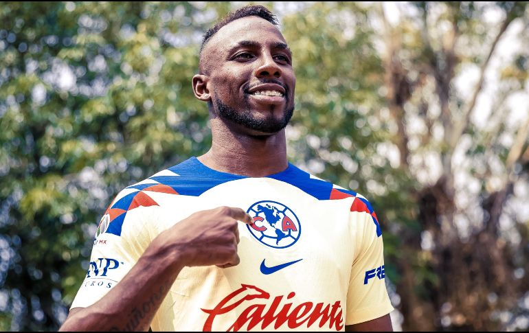 Julián Quiñones se convirtió en el refuerzo bomba del América. ESPECIAL/Club América