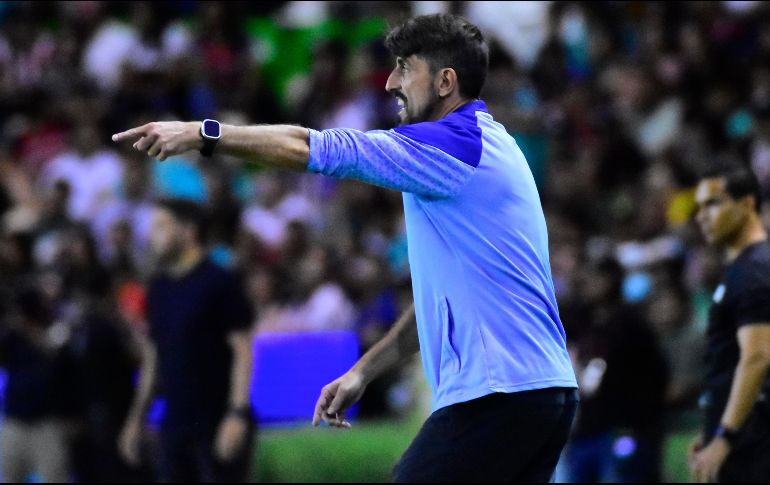 El profe Pauno se dijo contento con el buen desempeño de sus jugadores que vieron sus primeros minutos. IMAGO7