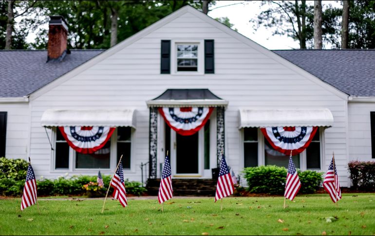 Por lo menos 8 personas murieron en tiroteos masivos que ocurrieron en Texas y Pensilvania, antes de que se festeje la Independencia, una jornada que, según las estadísticas, suele ser de las más violentas del año. EFE / E. S. Lesser