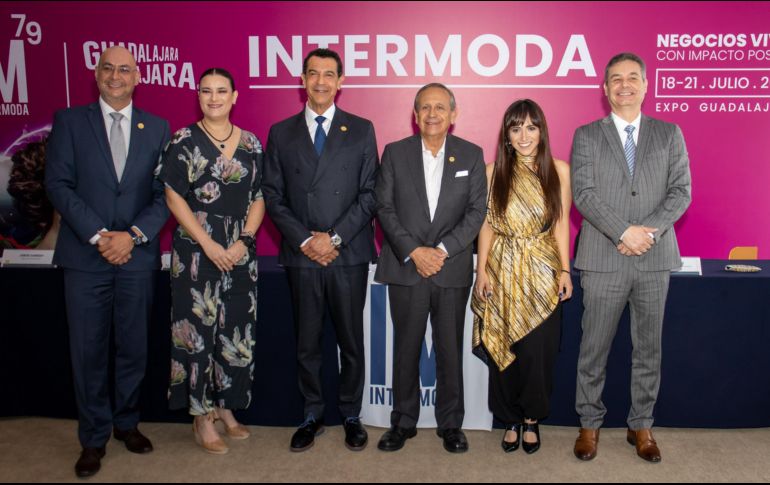 Jorge Garibay, Fabiola Navarro, Jorge Castellanos, Roberto Santana, Andrea Muñoz y Gustavo Staufert. ESPECIAL/CHRISTIAN PÉREZ.