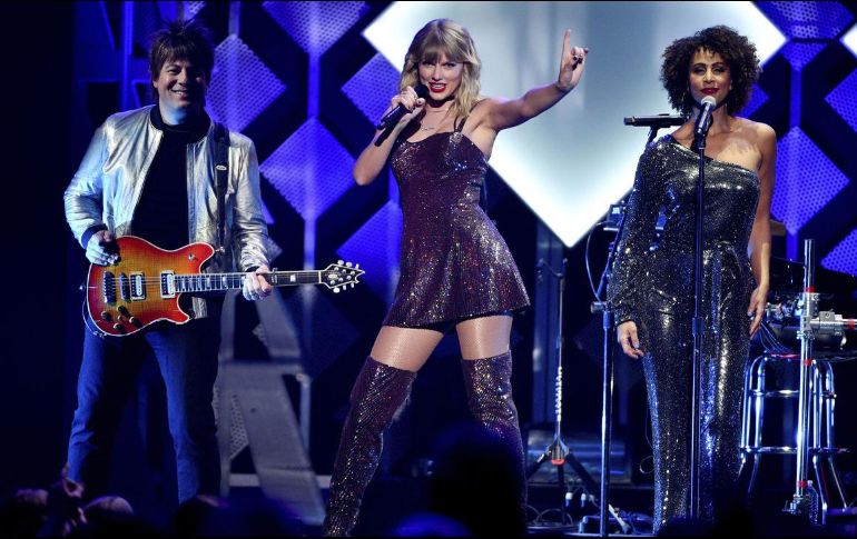 Paramore será quien aperture sus shows durante todas las noches de la gira en el continente. ARCHIVO/AP