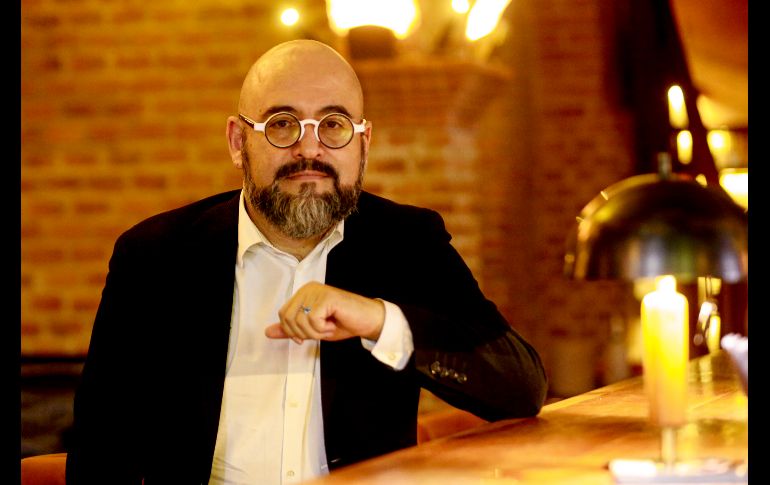 Se llevó a cabo una cita de medios en la que el titular de Cultura UDG, Igor Lozada, hizo un repaso de las estrategias de la institución para el impulso de la danza que, dijo, es “lo menos visto y explotado en este estado”. EL INFORMADOR / C. Zepeda