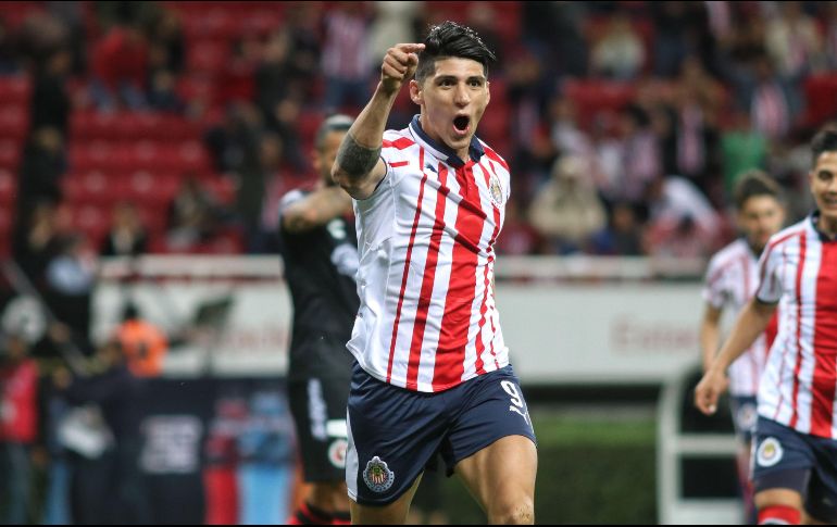 A pesar de lograr tener tres refuerzos para esta temporada no se descarta que llegue uno más, se trata del delantero mexicano Alan Pulido. IMAGO7