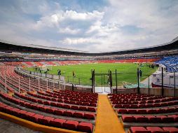 El motivo del mal estado del césped se debe a las fuertes lluvias en el estado de Querétaro, pero también al concierto del cantante Carín León, el pasado 25 de junio. IMAGO7