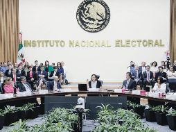 El Consejo General aprueba metodología y catálogo de programas para el monitoreo electoral. EL UNIVERSAL