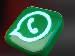 Recientemente comenzó a circular la noticia en redes sociales que la versión web de WhatsApp desaparecerá.Foto de Eyestetix Studio en Unsplash