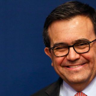 Ildefonso Guajardo se baja de la contienda presidencial