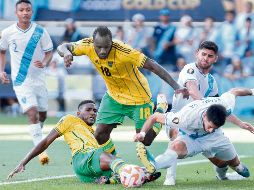 Jamaica fue superior en un partido que fue ríspido. EFE