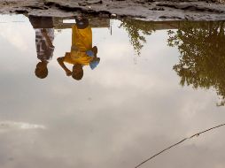 Las lluvias de mayor intensidad podrían acompañarse de descargas eléctricas, viento y granizadas, y generar deslaves, incremento en niveles de ríos y arroyos, desbordamientos e inundaciones en zonas bajas. EL INFORMADOR / ARCHIVO