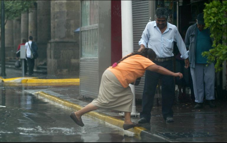 El Área Metropolitana de Guadalajara prevé lluvias durante este lunes. EL INFORMADOR / ARCHIVO