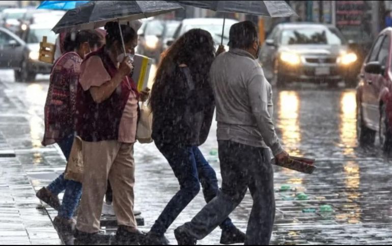 Las lluvias podrían estar acompañadas de descargas eléctricas. ESPECIAL