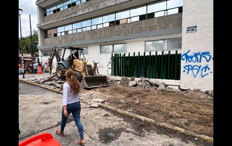 Según informó el Gobierno de Guadalajara los cierres viales en la zona comenzarán en nueve días, y serán parciales ya que estarán trabajando en tres frentes simultáneos en la obra, con carriles abiertos al tránsito. EL INFORMADOR / A. Navarro