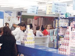 La Tarjeta del Inapam otorga descuentos en diversos sectores. SUN / ARCHIVO