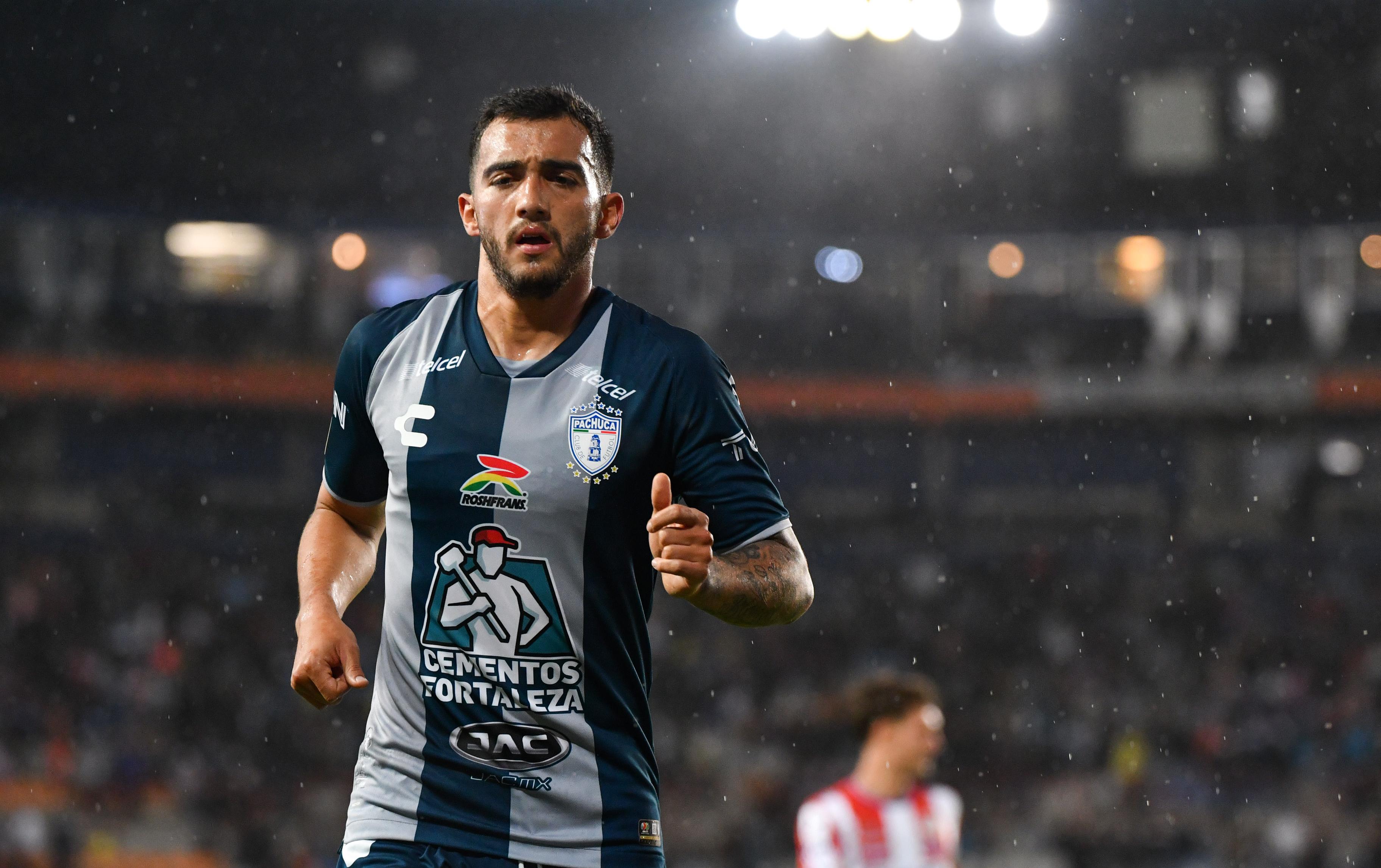 Según el reconocido portal de Transfermarkt, en 2021 se estimaba que Luis Chávez tenía un valor de 3.3 MDD, pero luego de su desempeño en Qatar 2022 su precio vio un aumento considerable de 8.8 MDD. IMAGO7