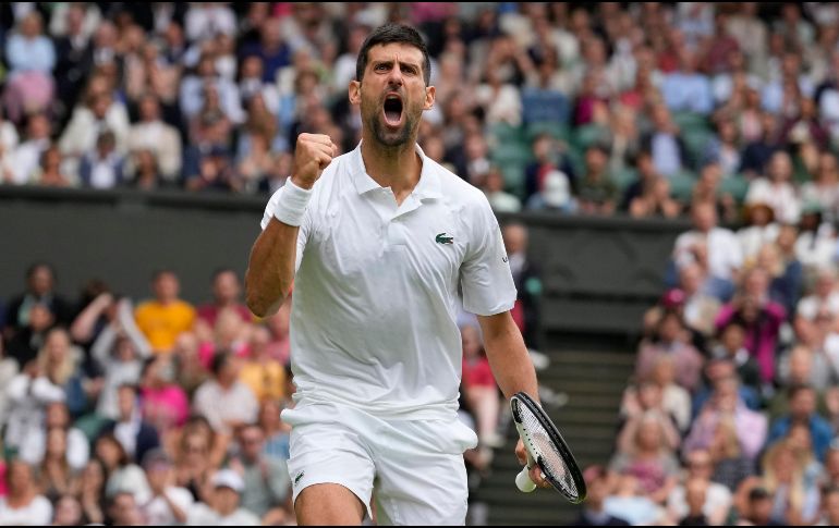 Novak Djokovic jugará su semifinal número 46 de Grand Slam, igualando la marca de Roger Federer. AP/K. Wigglesworth