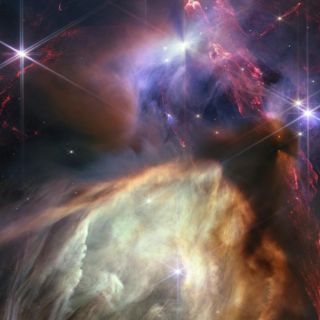 Telescopio Webb revela imagen del nacimiento de 50 estrellas