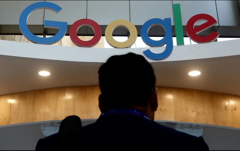 Al ampliar la capacidad de su chatbot, Google puede competir mejor con el de Microsoft. EFE/ Archivo