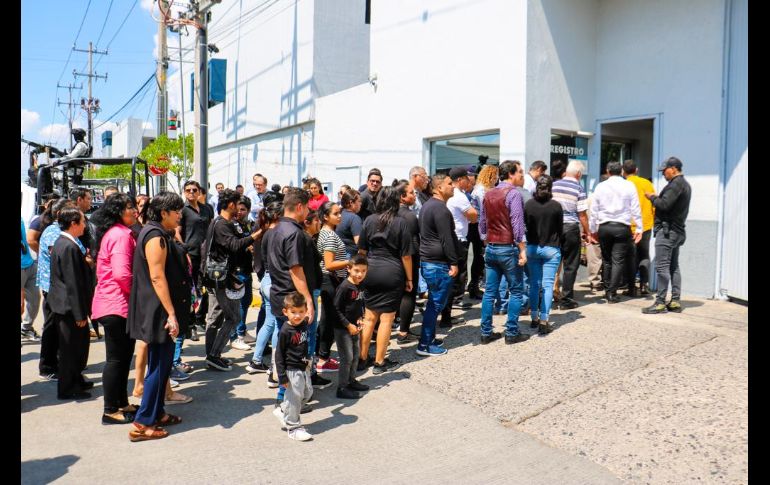 Realizan homenaje a elementos de la Fiscalía de Jalisco en presencia de familiares
