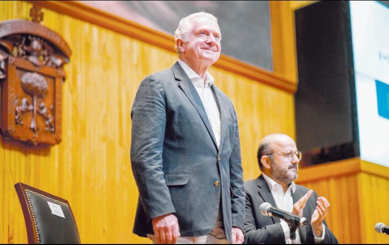 Santiago Creel Miranda presentó su ponencia “Rescatemos México”, en el Paraninfo de la Universidad de Guadalajara. ESPECIAL