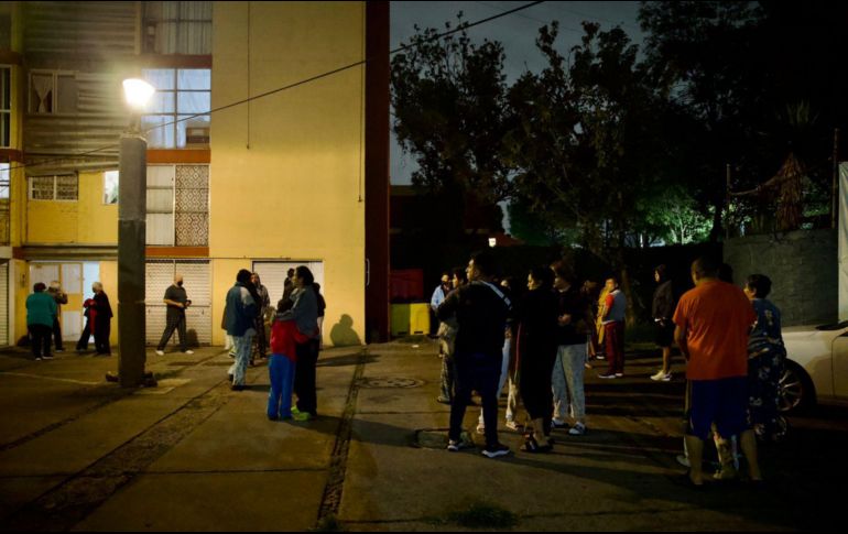 Debido al sismo y sus respectivas replicas la población continúa alarmada, no obstante, no hay reporte de daños graves hasta el momento. SUN