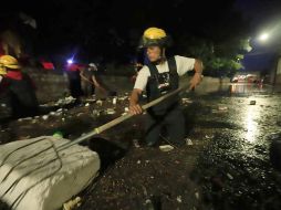 Varias colonias registraron inundaciones tras la fuerte lluvia que cayó la madrugada de este viernes 14 de julio. ESPECIAL
