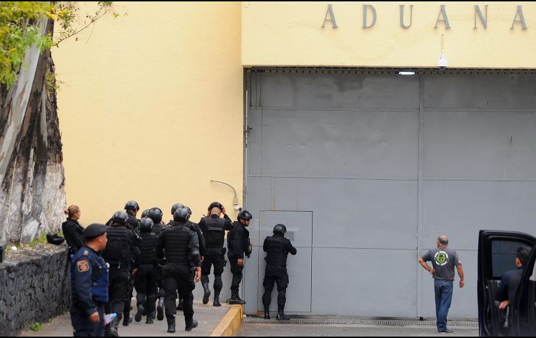 Una riña en los dormitorios 6 y 5 movilizó a policías capitalinos hasta el Reclusorio Oriente, en donde se llevaba a cabo la vista de internos. EFE / ARCHIVO