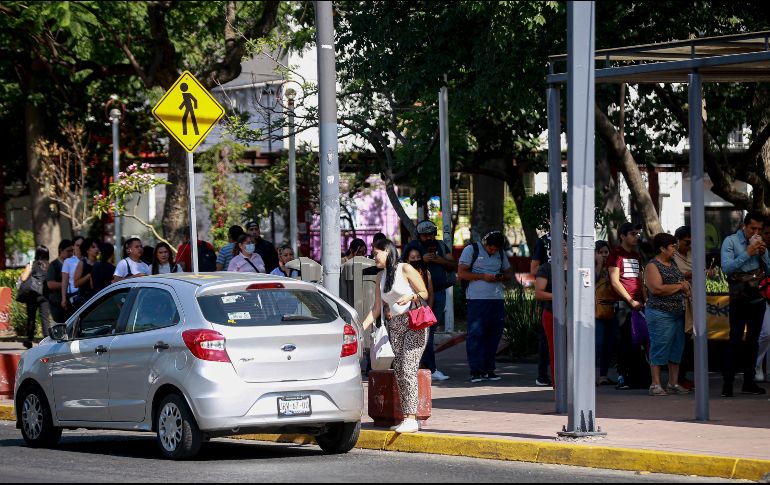 La reforma también precisa que será la empresa de plataforma la que deberá de pagar el 1.5% de impuesto conocido como convenio de colaboración y no los conductores o los usuarios. EL INFORMADOR / ARCHIVO