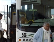 Con tu tarjeta INAPAM puedes aprovechar algunos descuentos. EL INFORMADOR/Archivo