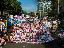 Familiares de desaparecidos marcharon la mañana de este domingo. EL INFORMADOR/ A. Navarro