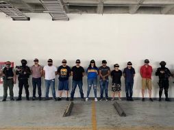 La Secretaría de Seguridad del Estado, informó que la detención de los integrantes del grupo delictivo ocurrió, frente a un domicilio ubicado en la calle Linares en su cruce con Almazán en la colonia Topo Chico, al noroeste de Monterrey. ESPECIAL