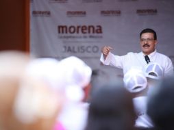 En su visita por Zapotiltic, Carlos LomelÍ Bolaños escuchó a los productores del sur de Jalisco. ESPECIAL