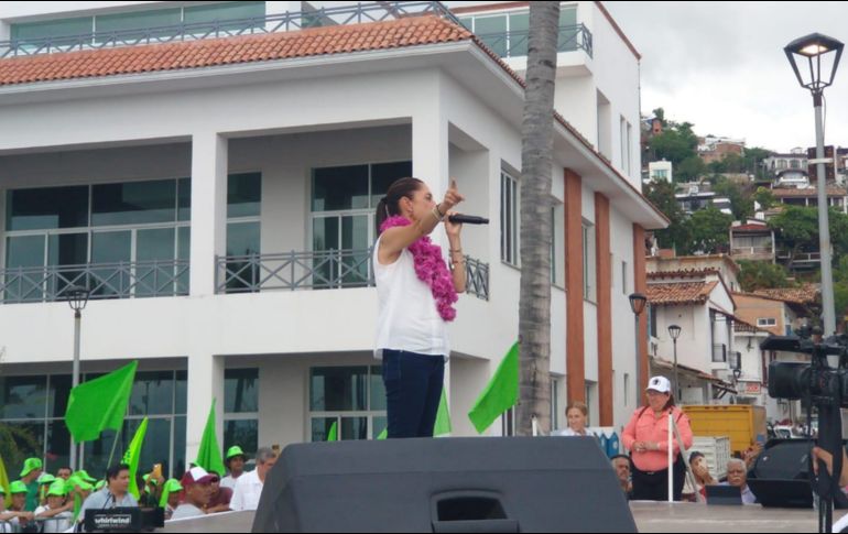 Al acto, al que asistieron 7 mil personas, destacó la importancia de “no volver al Neoliberalismo, ni permitir que los conservadores regresen al poder”. CORTESÍA