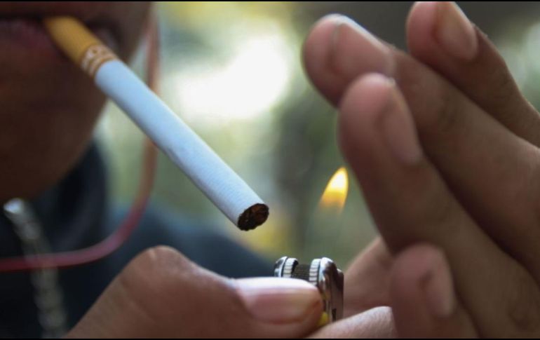 Se calcula que en México hay unos 15 millones de fumadores. ESPECIAL