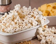 Las palomitas de microondas tienen un alto contenido de sodio. ESPECIAL