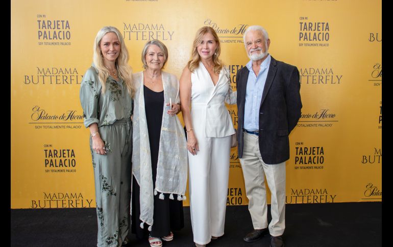 Ana Lambarri, Patricia de Lambari, Toty Avila y Pedro Lambarri. GENTE BIEN JALISCO/ Chritian Pérez