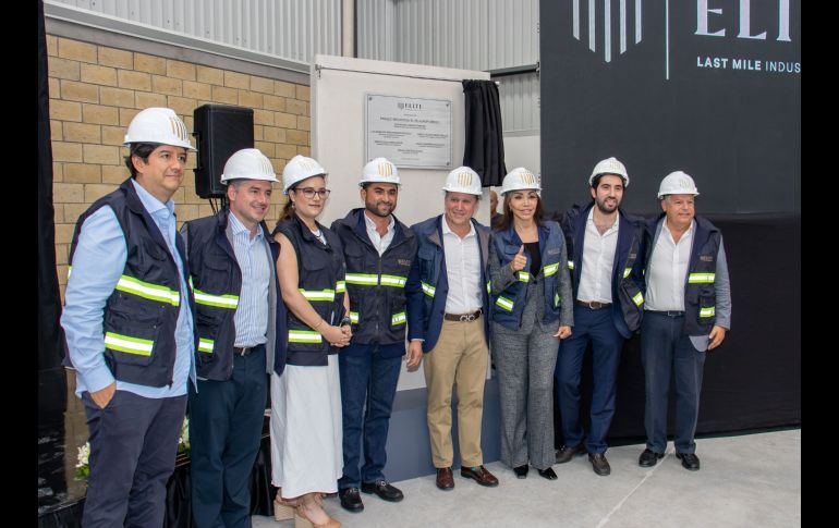 Develación de placa conmemorativa. GENTE BIEN JALISCO/ Christian Pérez