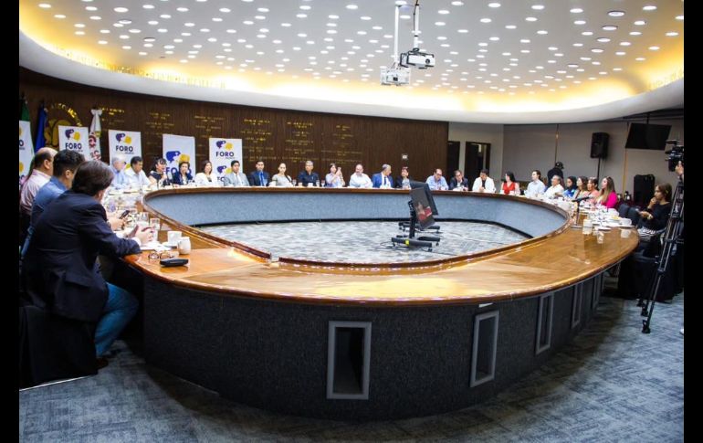 Después de este debate se definirá al candidato del Foro Plural Jalisco para que sea el representante del Frente Amplio por México.