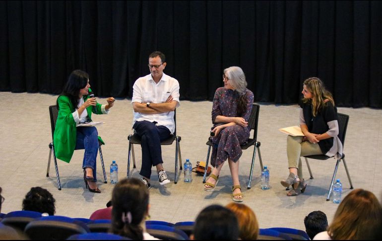 Denisse Flores directora del Centro de Innovación, Inteligencia y Desarrollo por las artes de la Universidad de Guadalajara explicó estas residencias para amantes del flamenco en Jalisco. EL INFORMADOR / A. Navarro