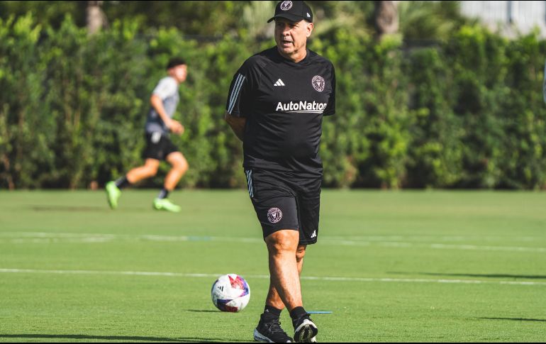 Gerardo Martino no quiso hablar mucho sobre su paso por el Tricolor. ESPECIAL/@InterMiamiCF