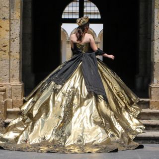 Conoce el vestido conmemorativo de los 200 años de Jalisco