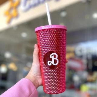 ¡No lo vas a poder creer! El vaso de Barbie se agota y esto es lo que cuesta en reventa
