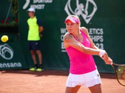 La ucraniana Kateryna Baindl, número 100 del ranking de la WTA, disputará hoy la final del torneo de Budapest. EFE/R. Hegedus