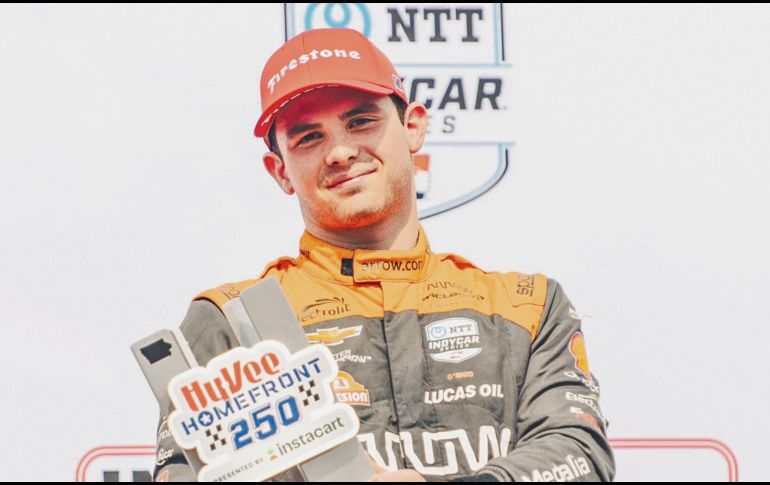 El de ayer fue el cuarto podio para “Pato” en la temporada. TWITTER/@PatricioOWard