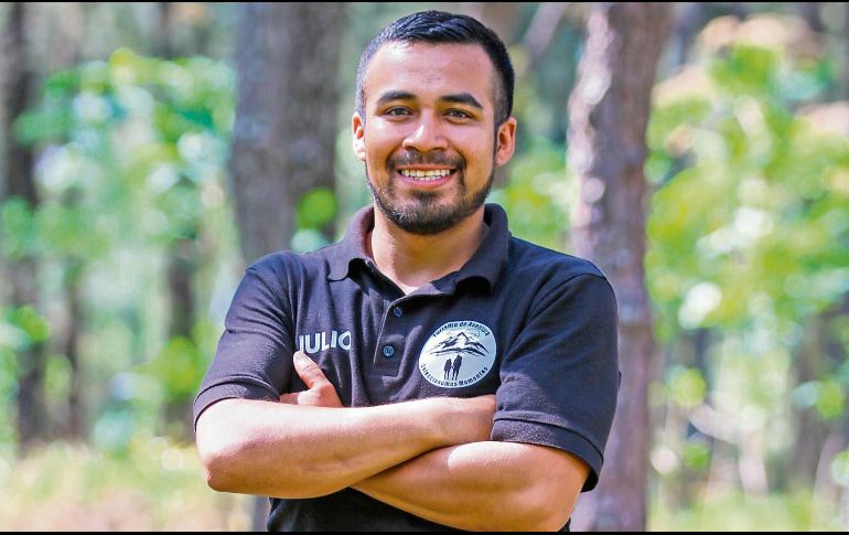 El empresario Julio Michel Melgoza, vive la pasión por viajar y lo demuestra en su agencia. EL INFORMADOR/ A. Navarro