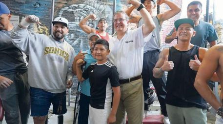 Ebrard dijo que impulsará acciones para combatir la depresión y la adicción a las drogas. EL UNIVERSAL