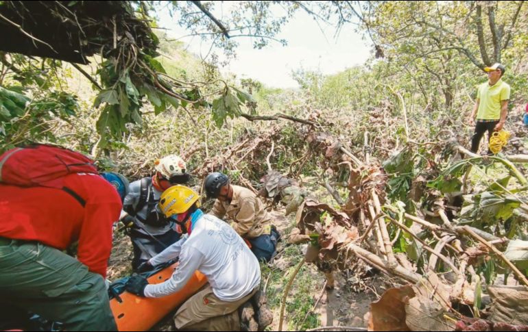 Aunque apenas comienza el temporal, las lluvias en la zona metropolitana ya han dejado estragos en cientos de viviendas. Las autoridades hallaron sin vida a un joven arrastrado por la corriente en Zapopan. ESPECIAL