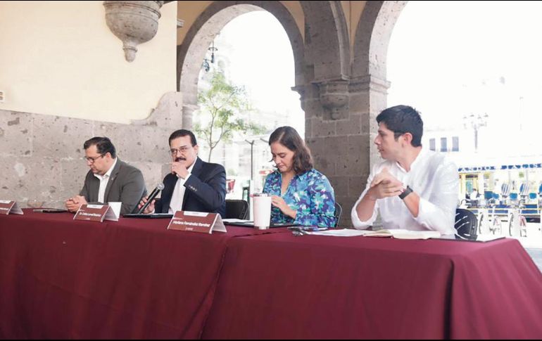 El regidor de Guadalajara, Carlos Lomelí, se sumó a la denuncia e informó que el próximo lunes presentará la ruta legal contra los responsables. ESPECIAL