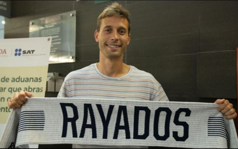 Sergio Canales se ha convertido en una de las contrataciones bomba del torneo. ESPECIAL/@Rayados