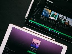 Spotify, la plataforma de streaming musical y podcast más usada ha anunciado un incremento de costos. ESPECIAL/UNSPLASH