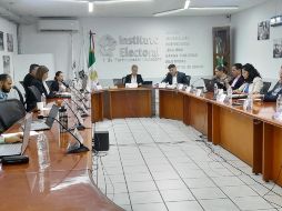 El IEPC informó que el monto será descontado de los recursos mensuales que recibe cada partido como parte de sus prerrogativas de financiamiento público. ESPECIAL